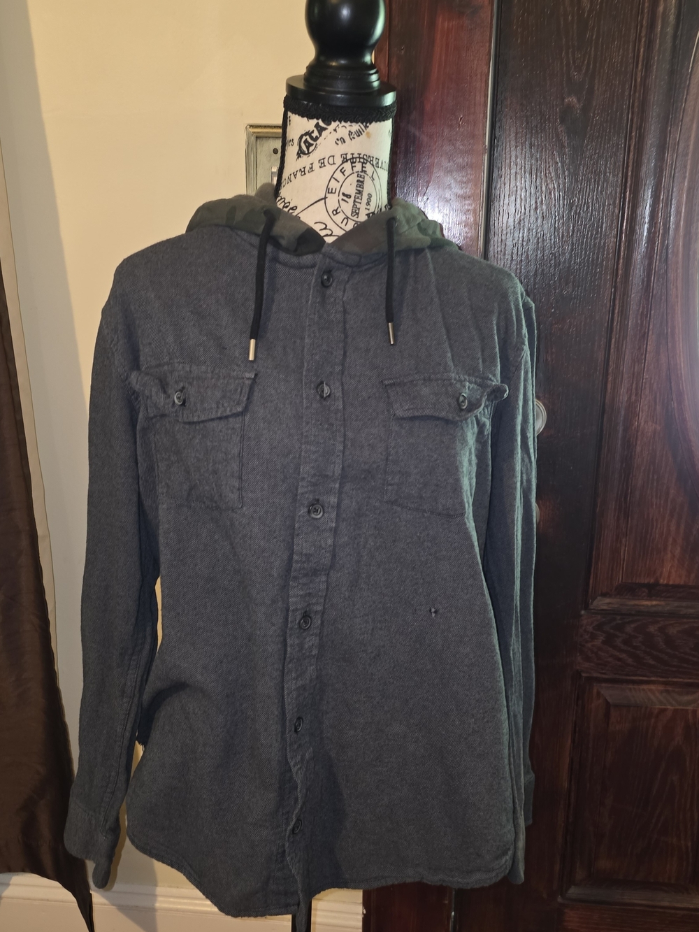 Urban Pipeline Hooded Flannel Shirt Jacket Large